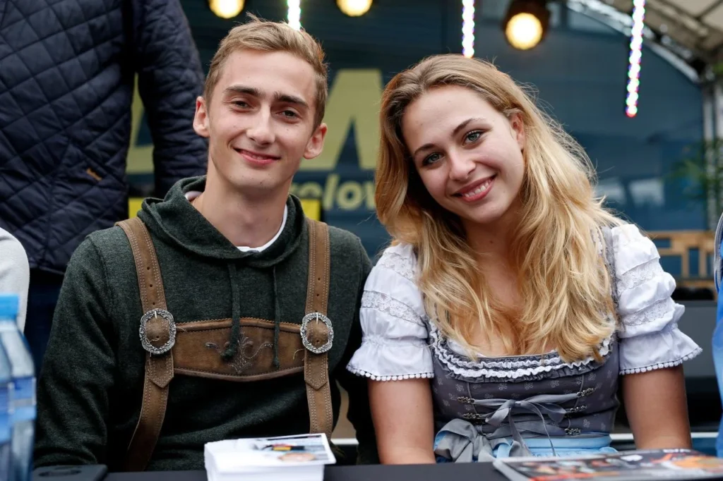 Alexander Flörsch: Der Mann hinter Sophia Flörschs Motorsport-Erfolg alexander flörsch